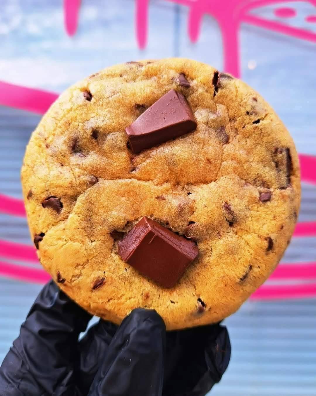 Choc-Chunk-Cheesecake-Filled-Cookie